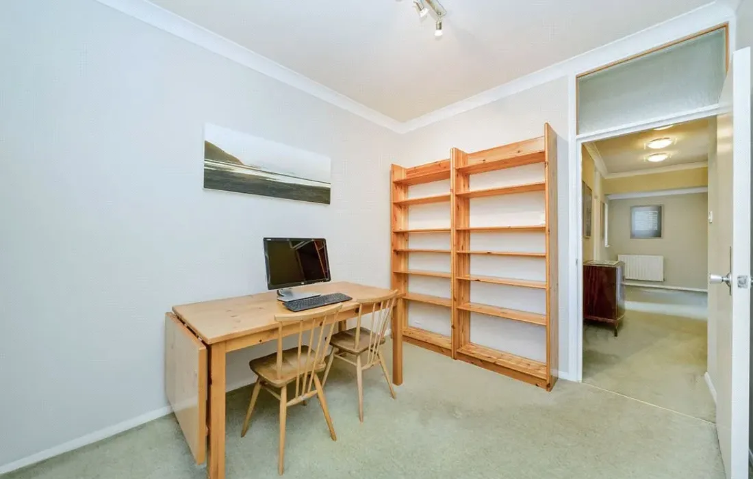 2 bedroom apartment for sale