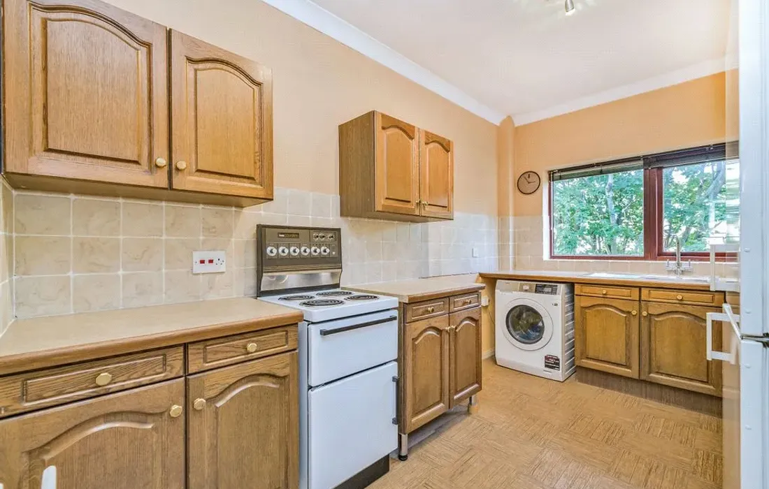 2 bedroom apartment for sale