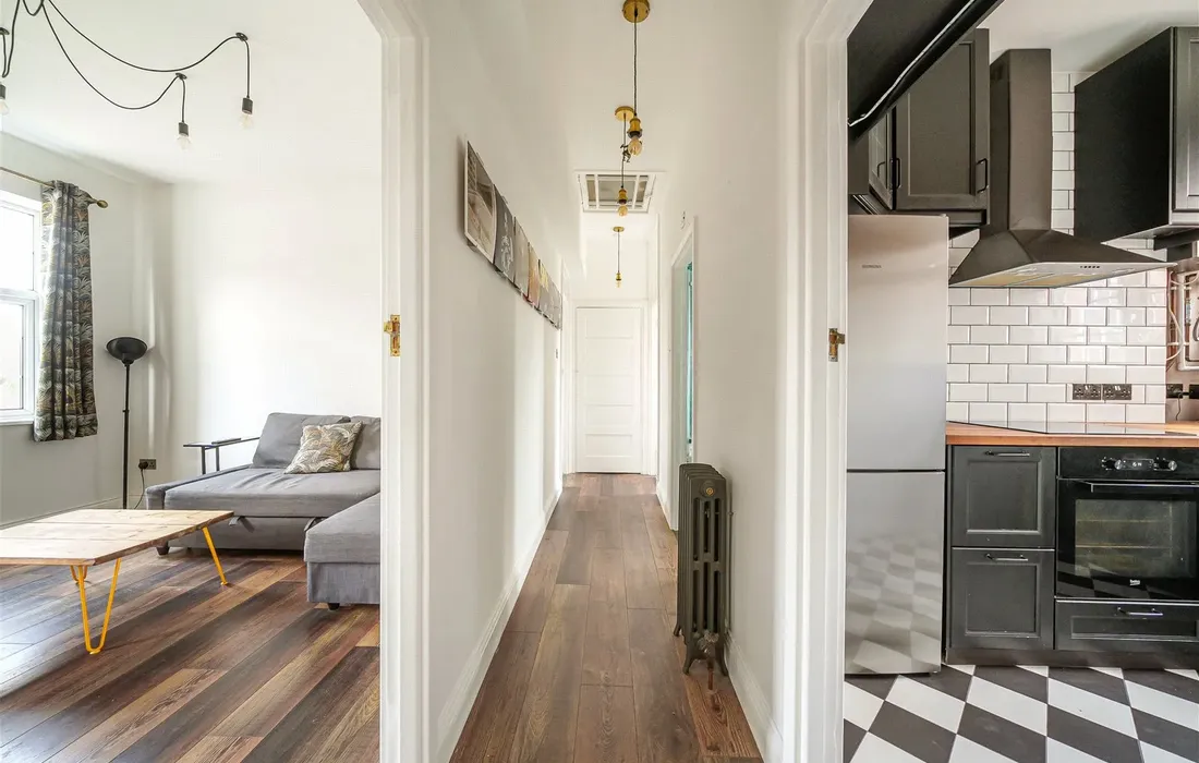 2 bedroom apartment for sale