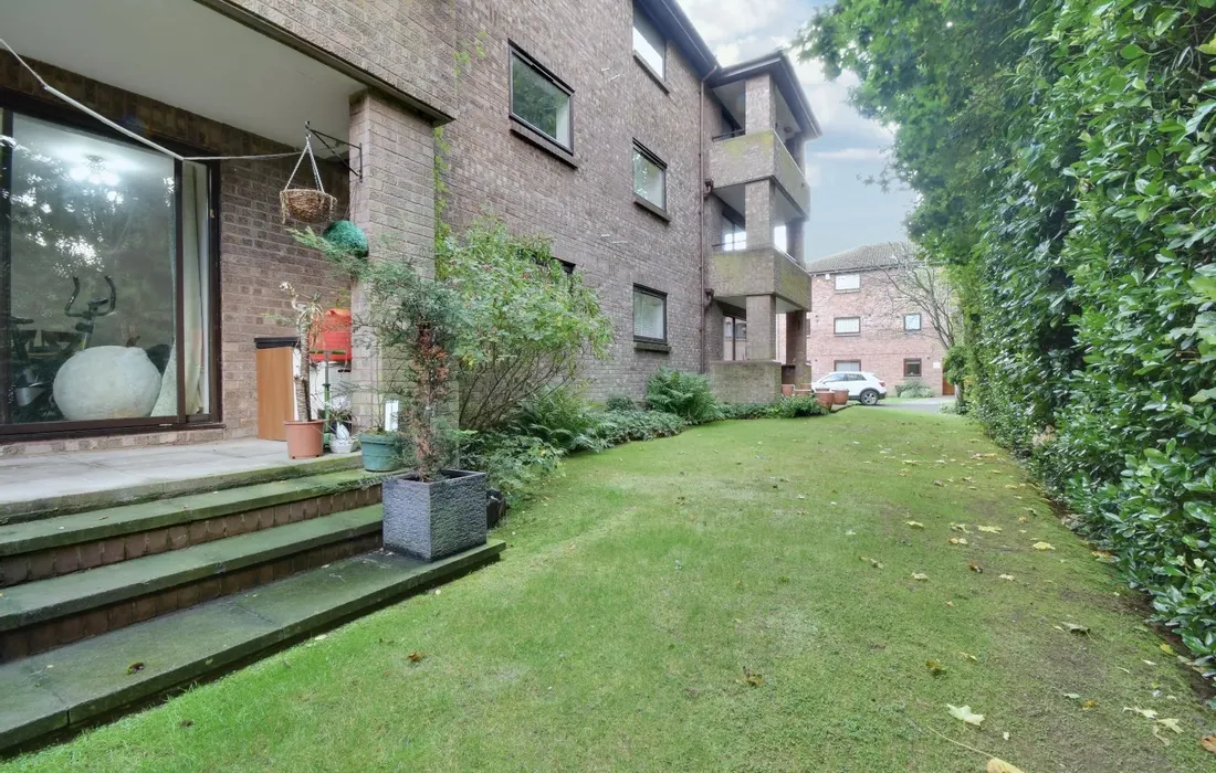 2 bedroom apartment to rent