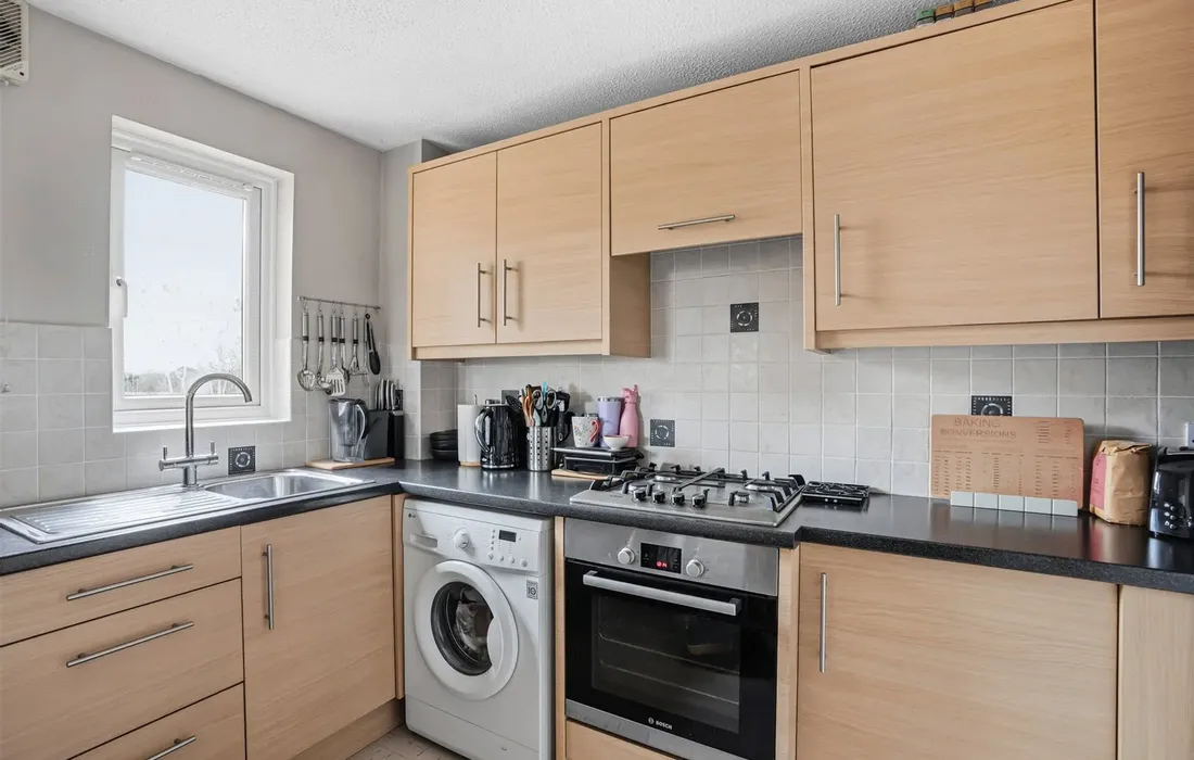 1 bedroom apartment for sale