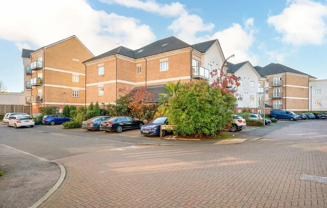 2 bedroom apartment for sale