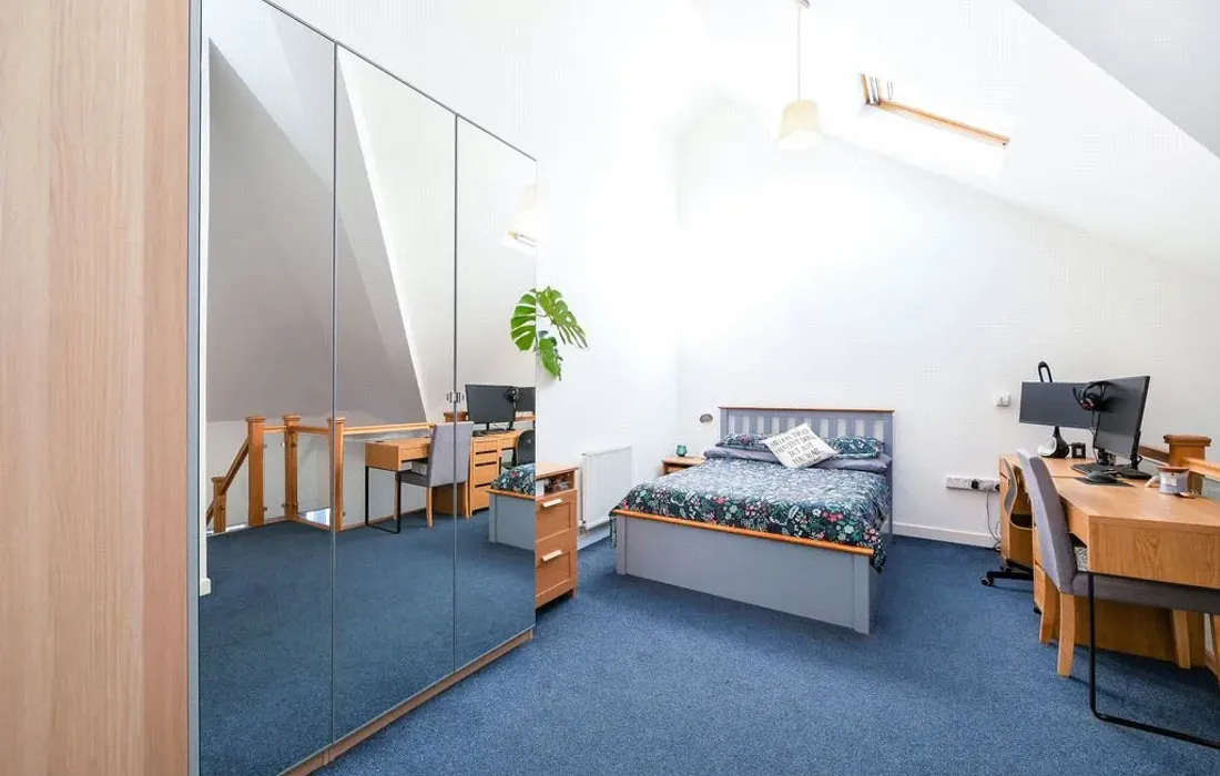 2 bedroom apartment for sale