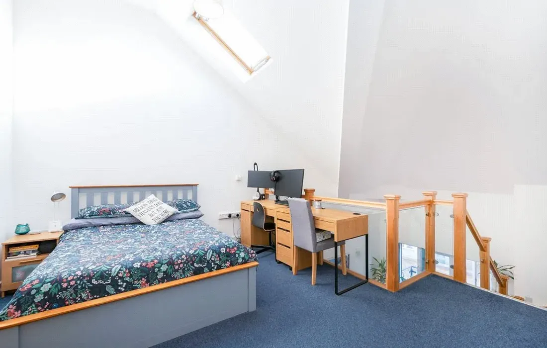 2 bedroom apartment for sale