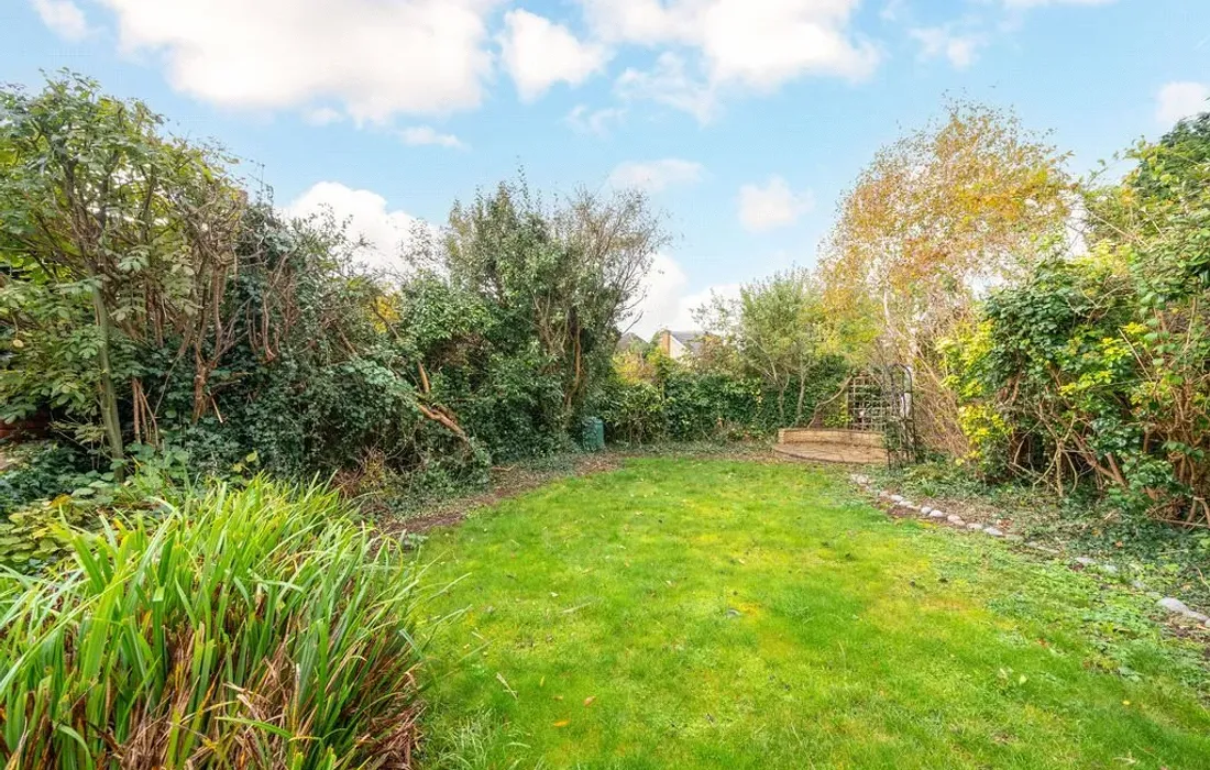 5 bedroom house for sale