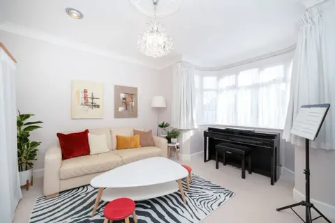 5 bedroom house for sale