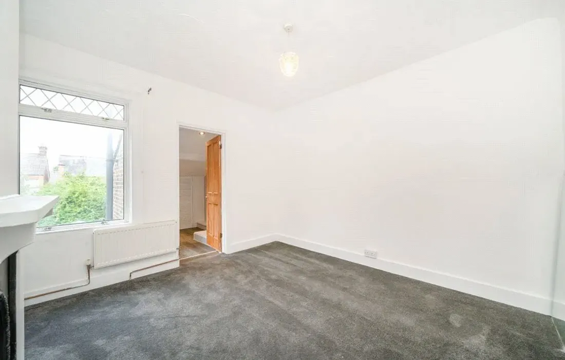 2 bedroom house to rent