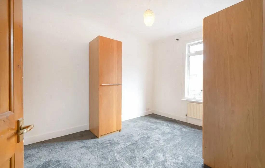2 bedroom house to rent