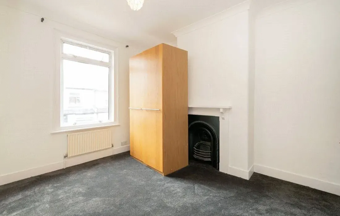 2 bedroom house to rent