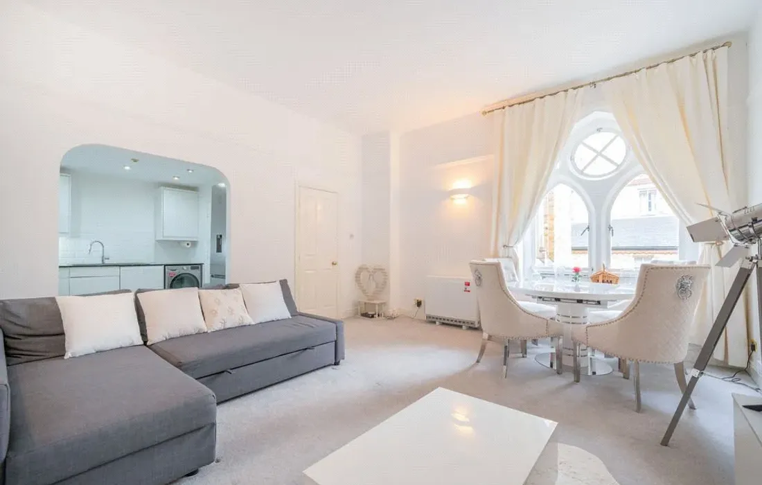 2 bedroom apartment for sale