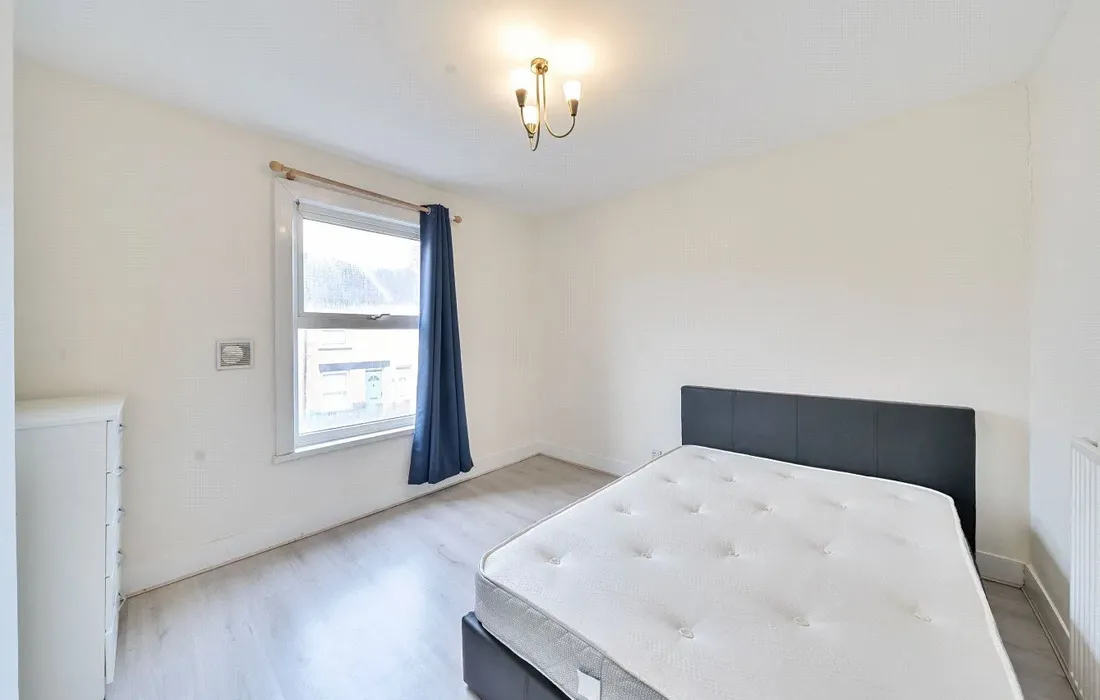 2 bedroom house for sale