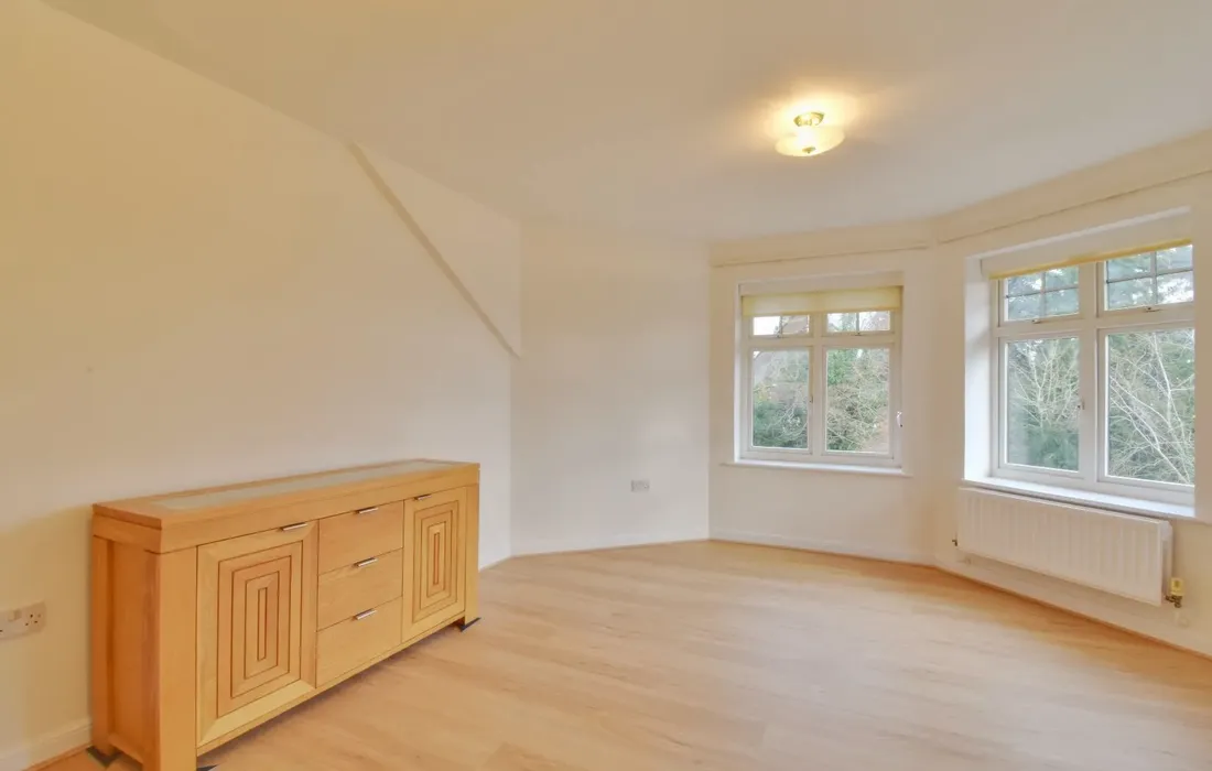 2 bedroom apartment to rent