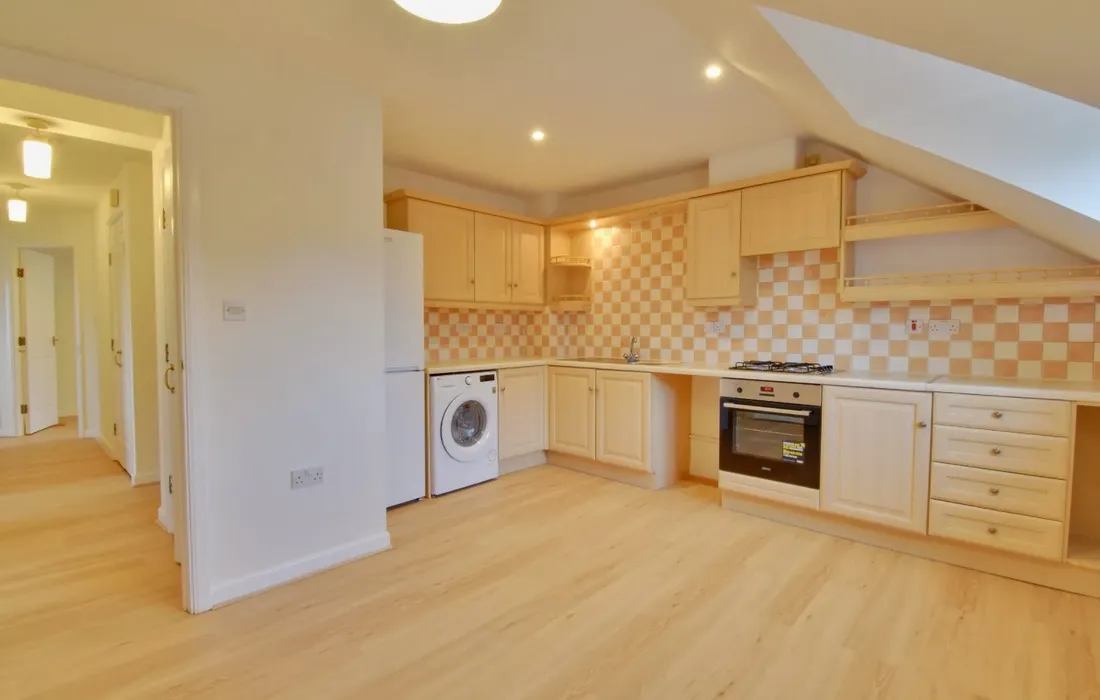 2 bedroom apartment to rent