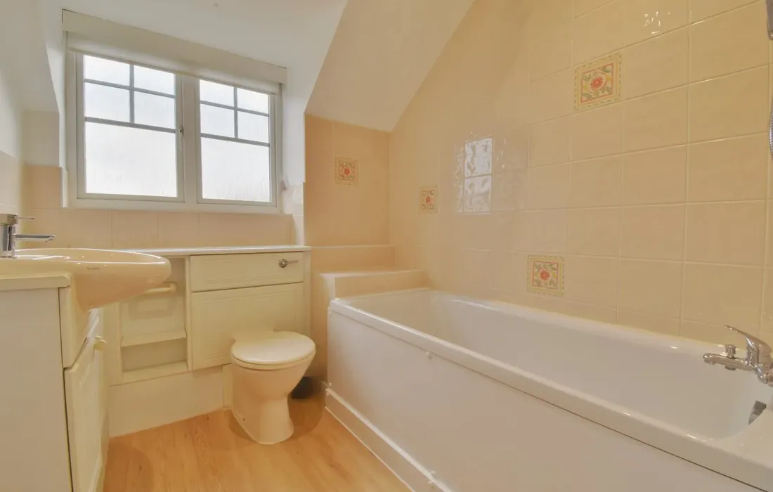 2 bedroom apartment to rent