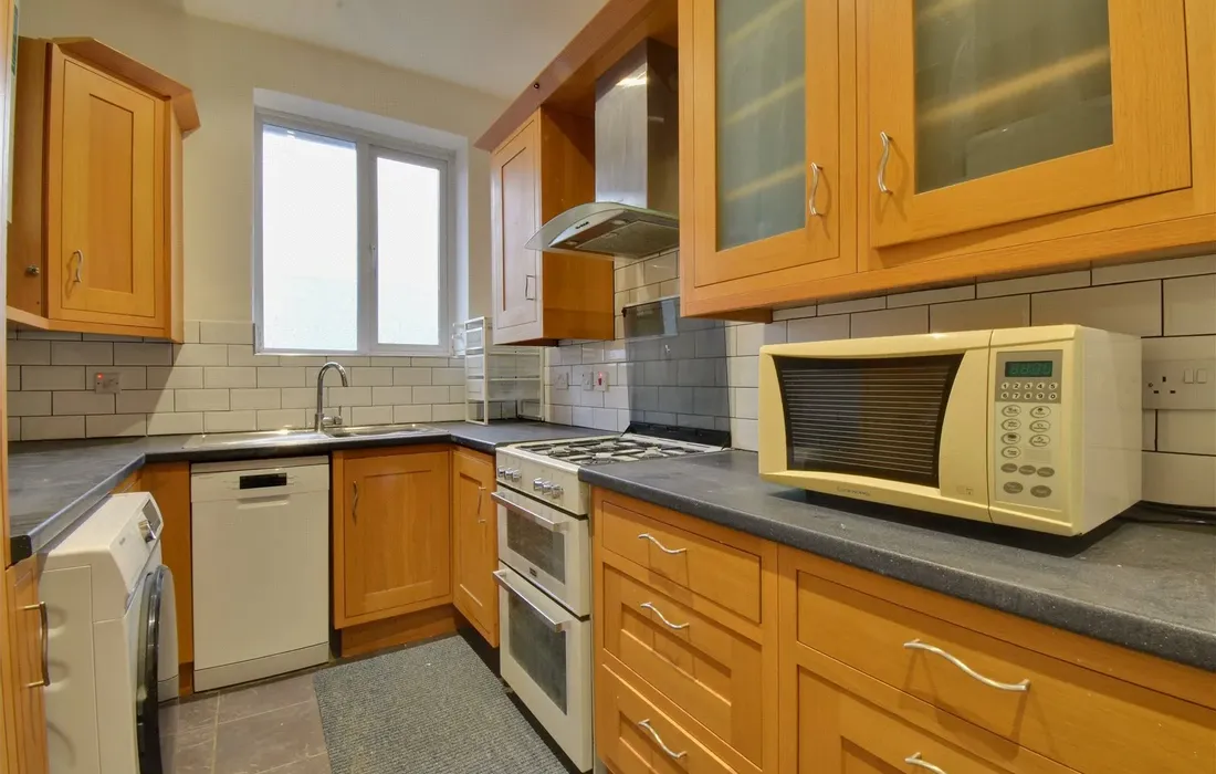 2 bedroom apartment to rent