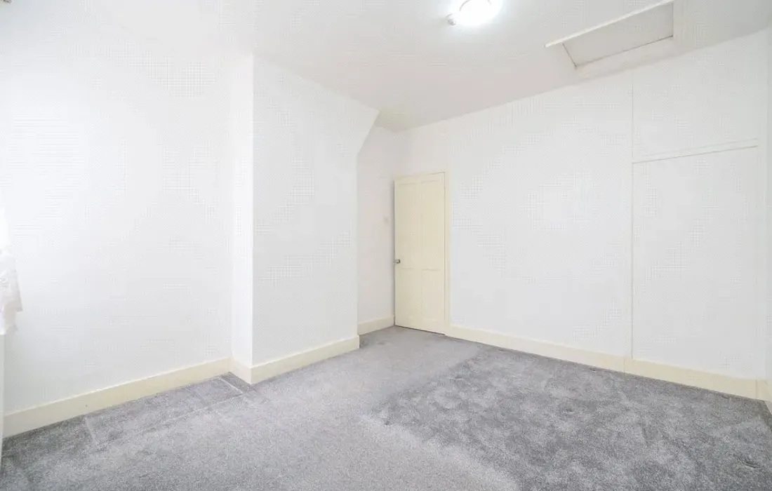 2 bedroom house for sale