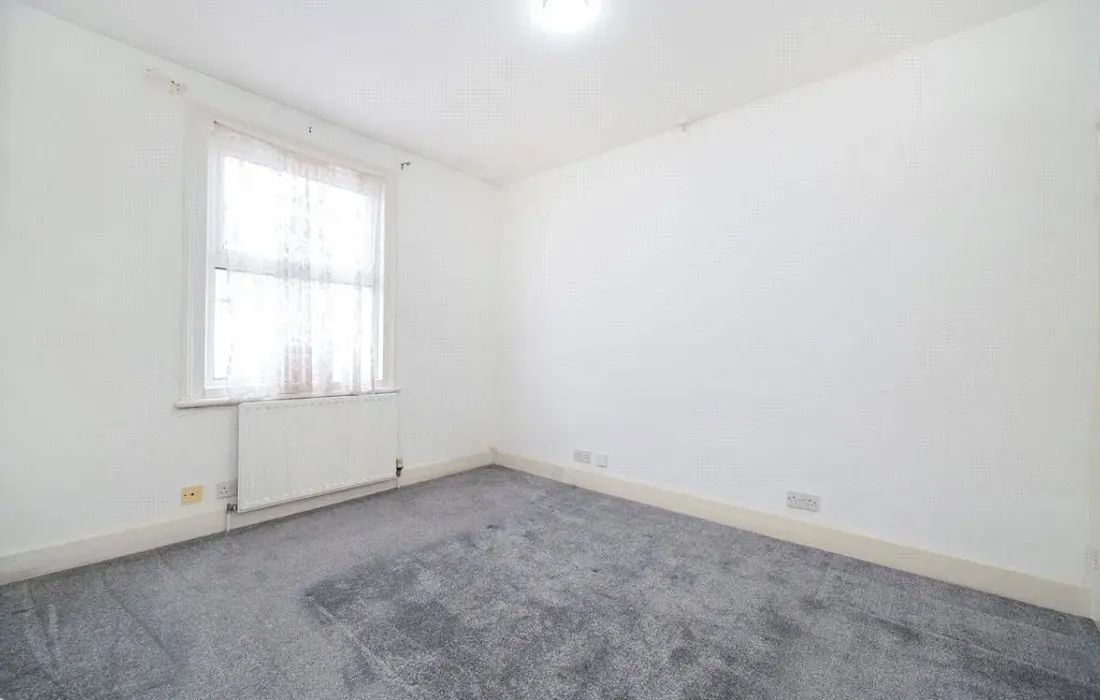 2 bedroom house for sale