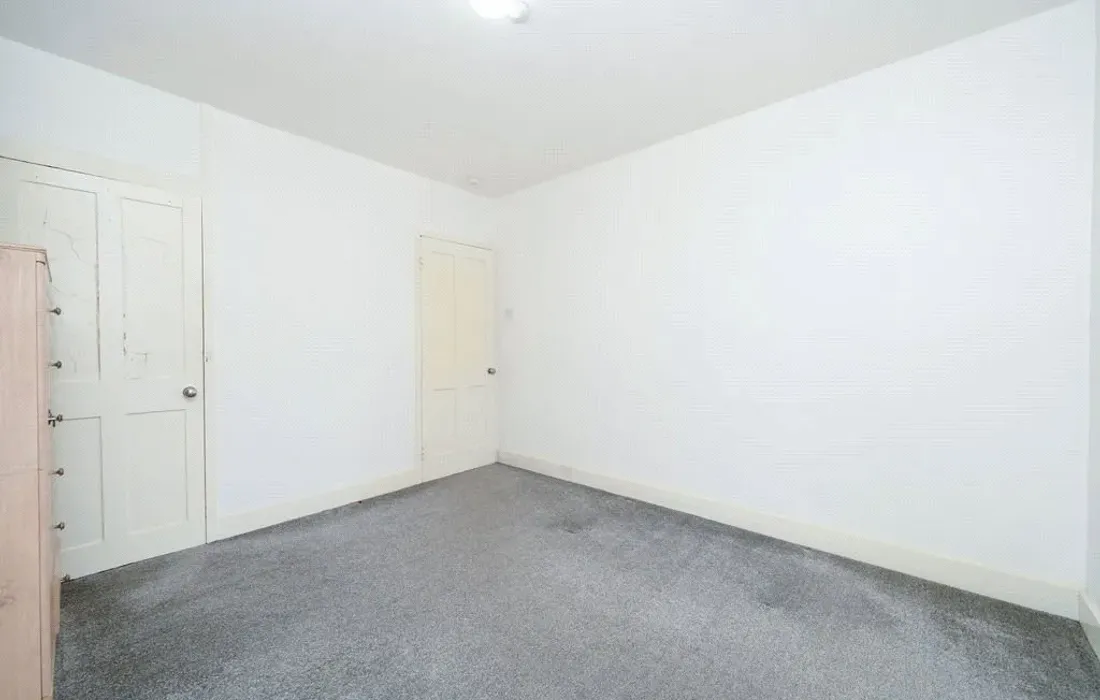 2 bedroom house for sale