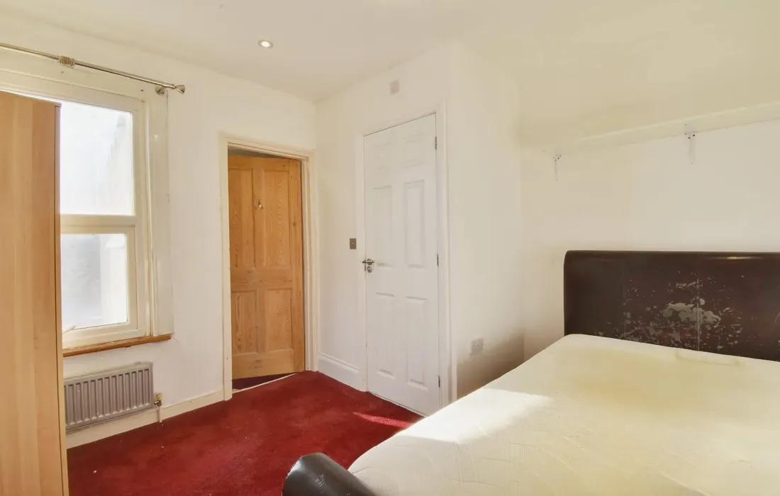 2 bedroom house to rent