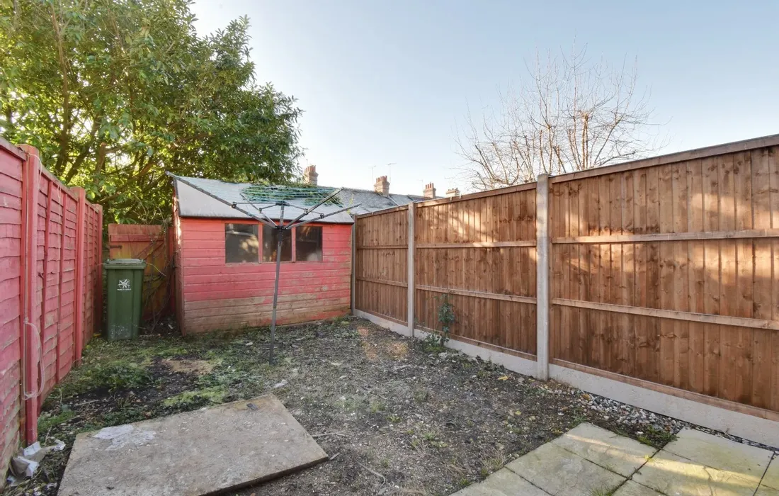 2 bedroom house to rent