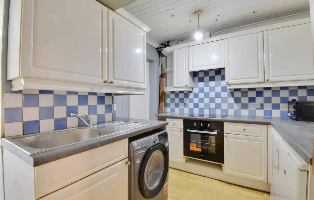 2 bedroom house to rent