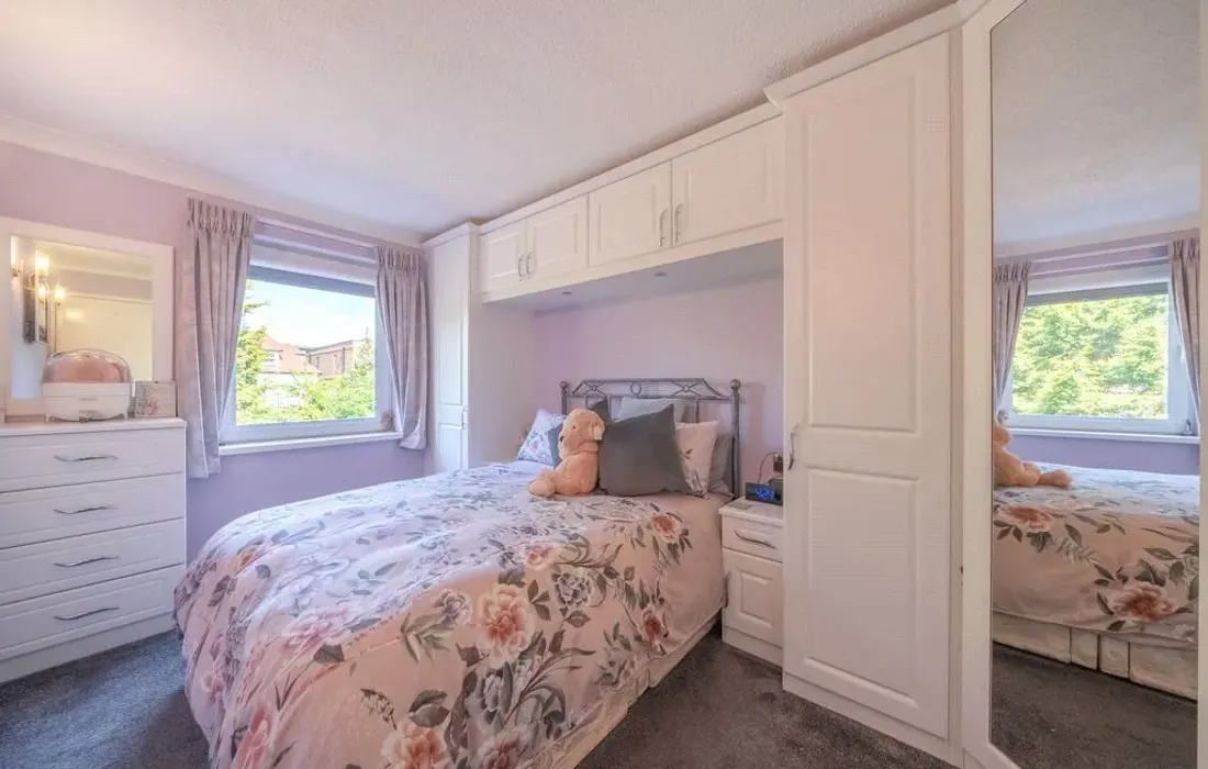 1 bedroom apartment for sale