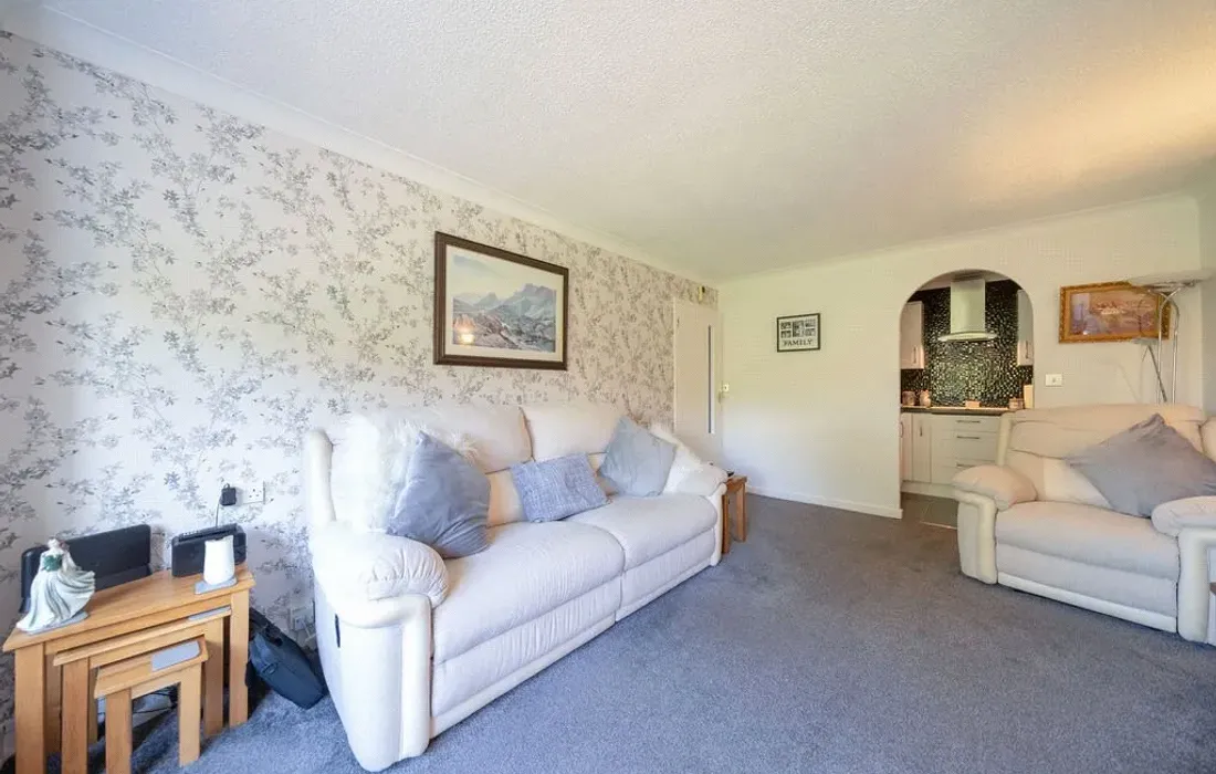 1 bedroom apartment for sale