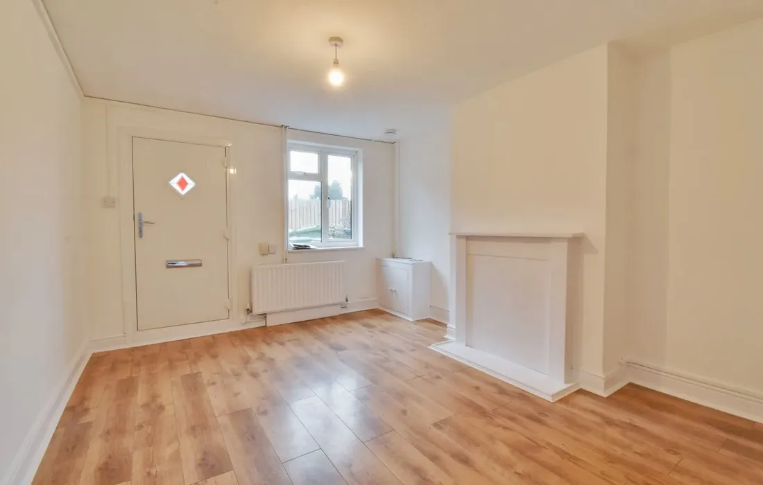 2 bedroom house to rent