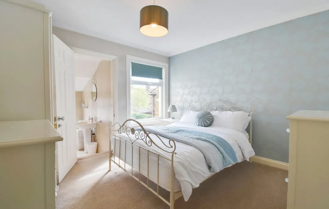 2 bedroom house to rent