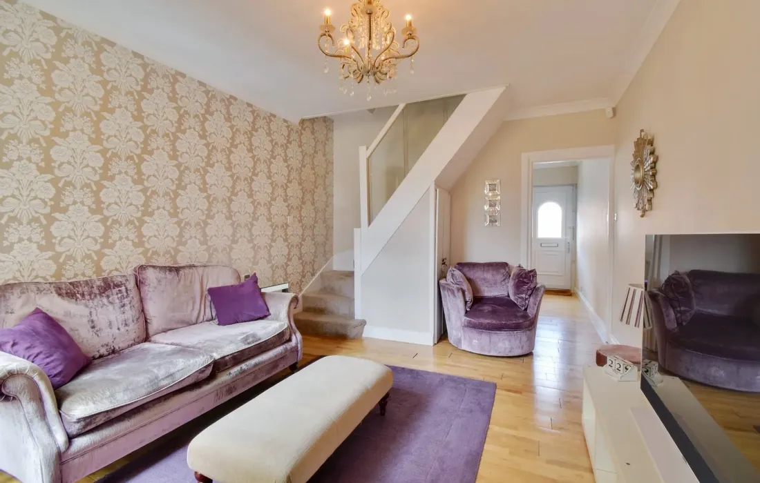 2 bedroom house to rent