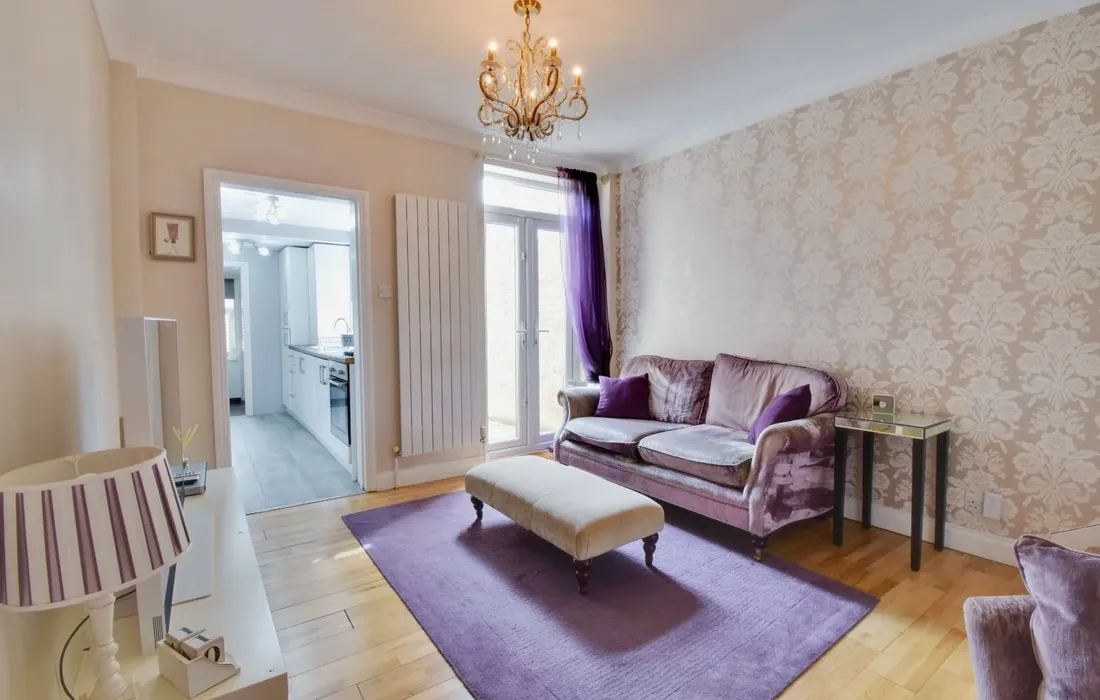 2 bedroom house to rent