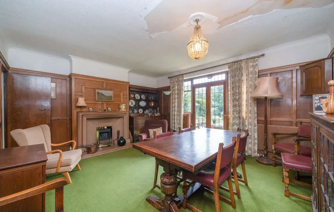 5 bedroom house for sale