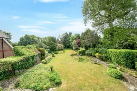 5 bedroom house for sale