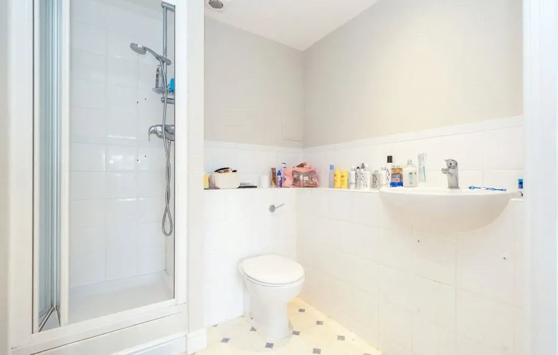 3 bedroom apartment for sale