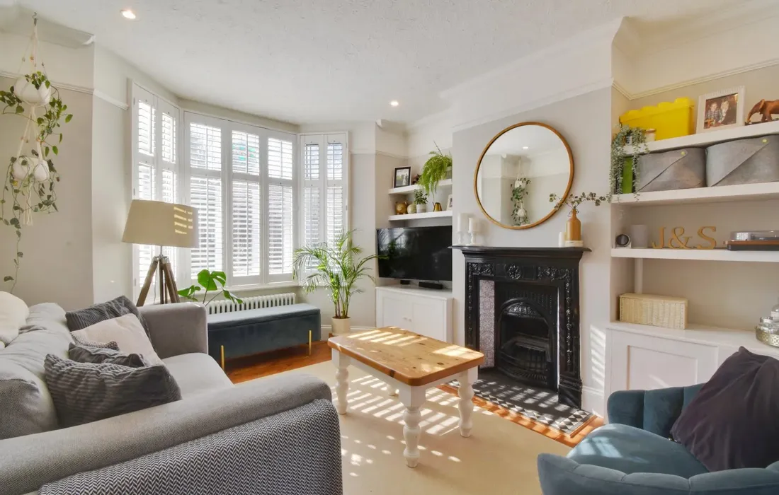 2 bedroom house to rent