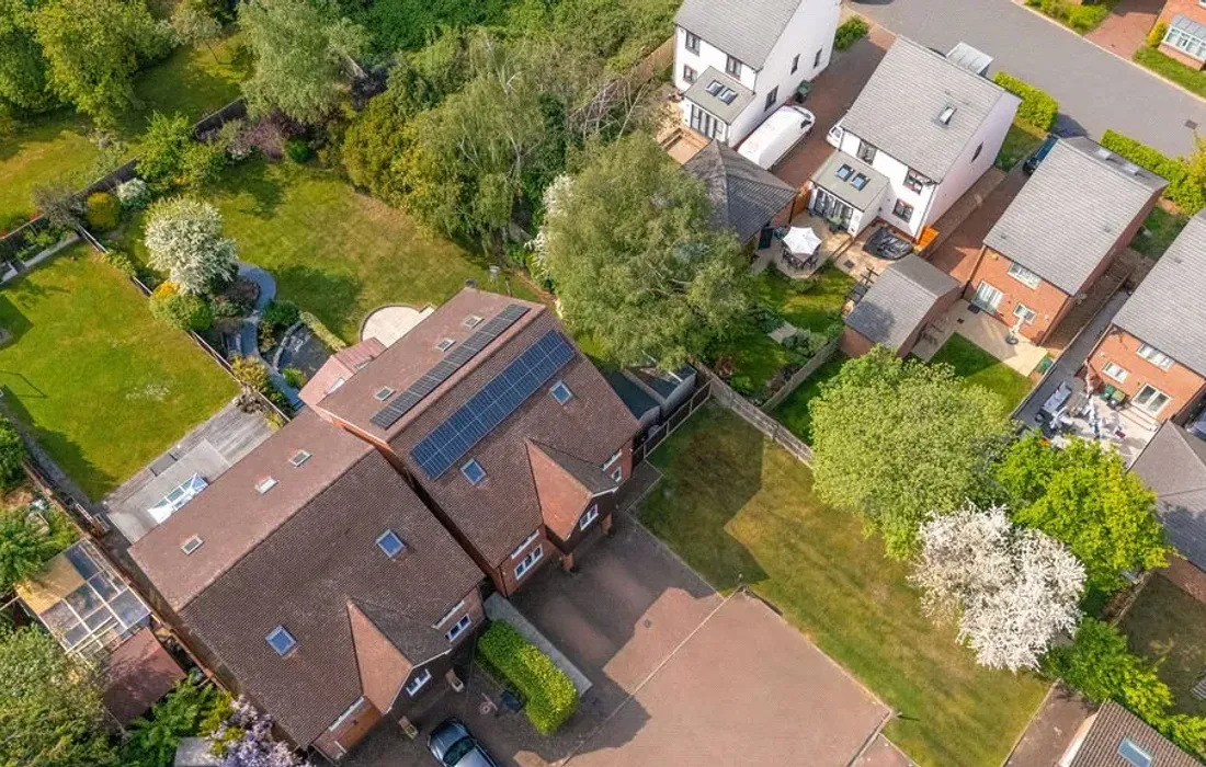 5 bedroom house for sale