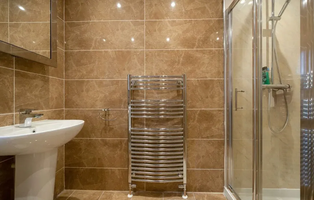 5 bedroom house for sale