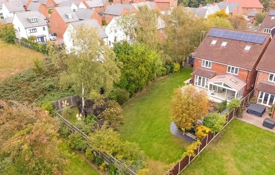 5 bedroom house for sale