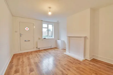 2 bedroom house for sale