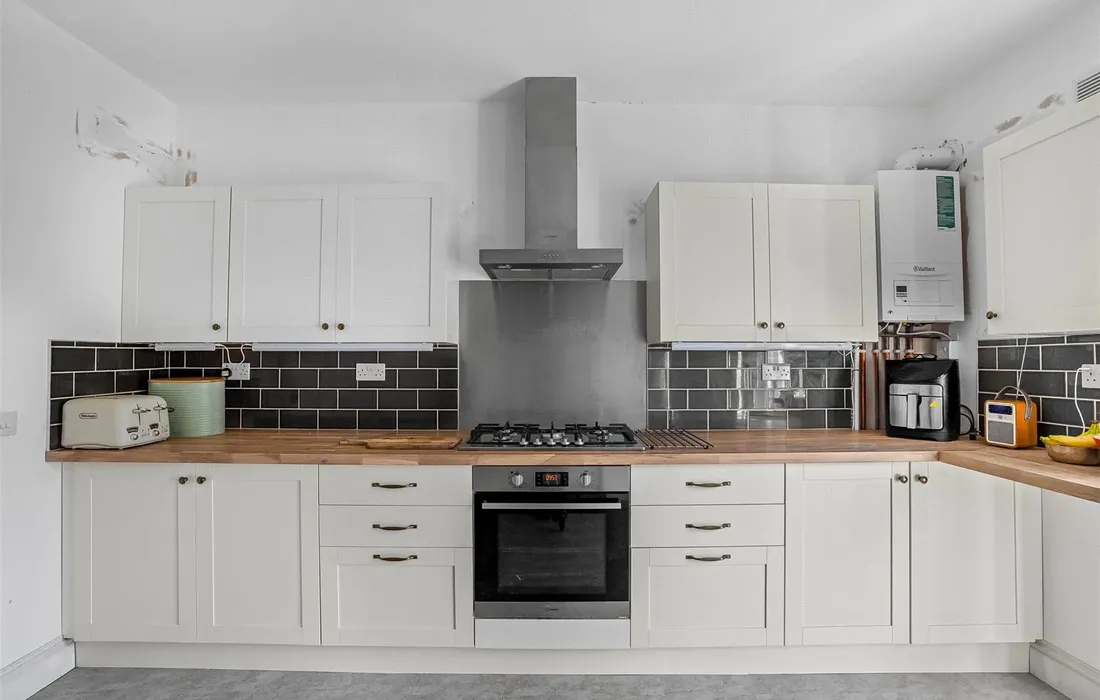 3 bedroom bungalow for sale