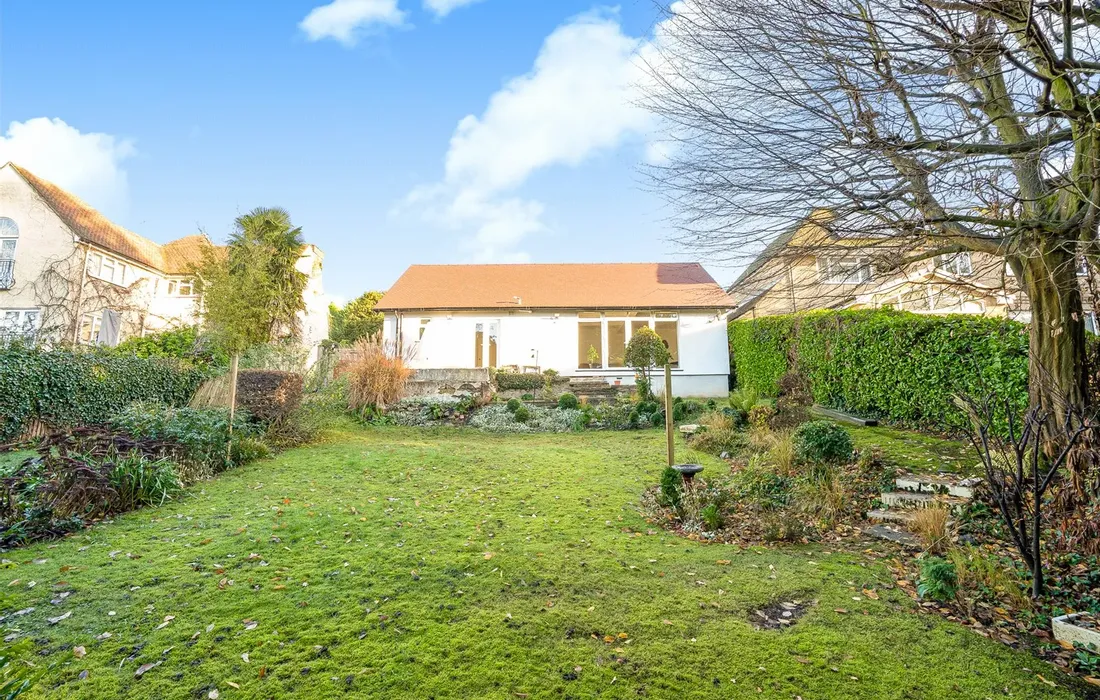 3 bedroom bungalow for sale