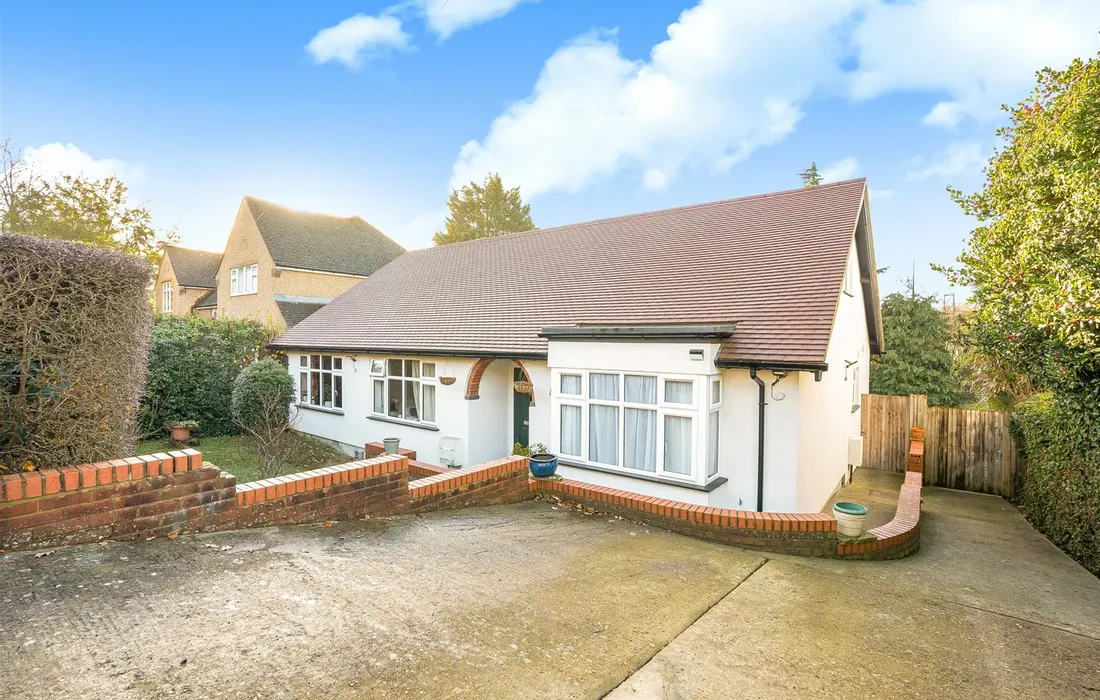 3 bedroom bungalow for sale