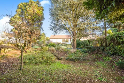 3 bedroom bungalow for sale