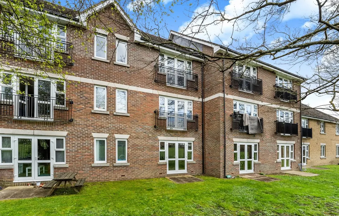 1 bedroom apartment for sale