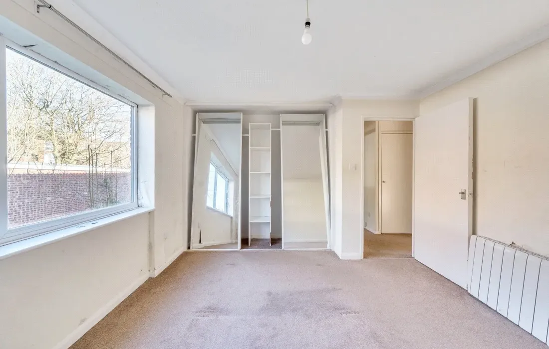 2 bedroom apartment for sale