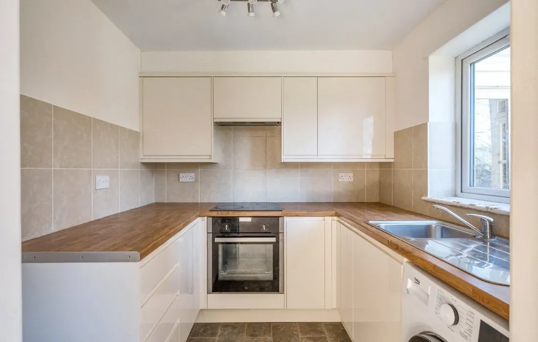 2 bedroom apartment for sale