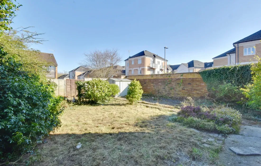 2 bedroom apartment to rent