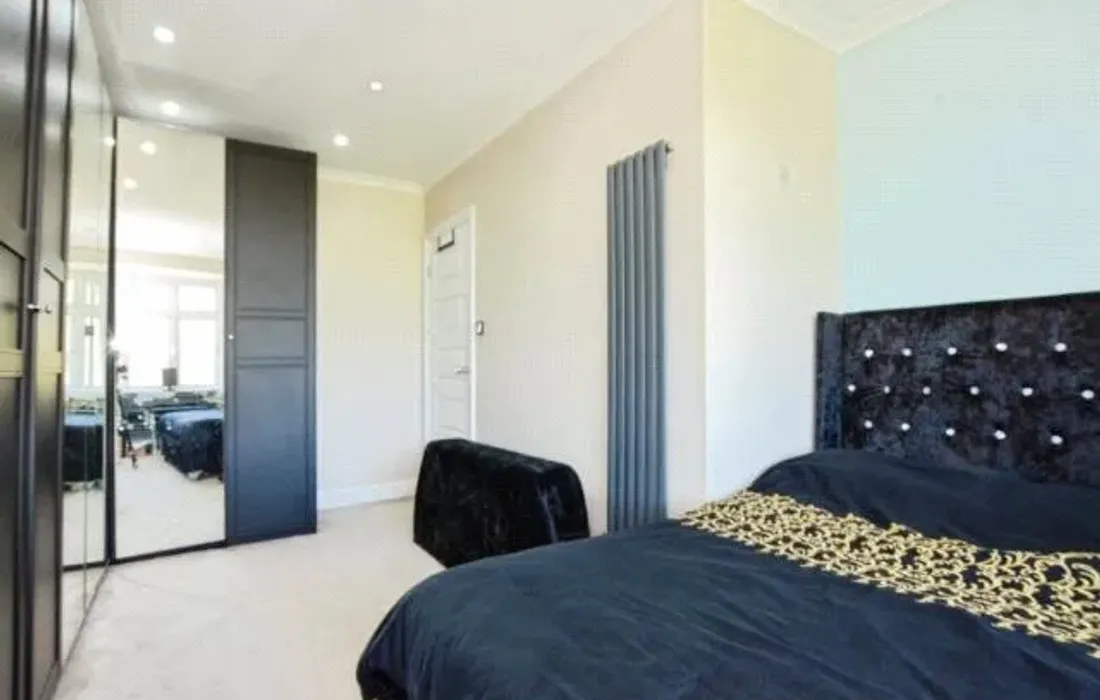 5 bedroom house for sale