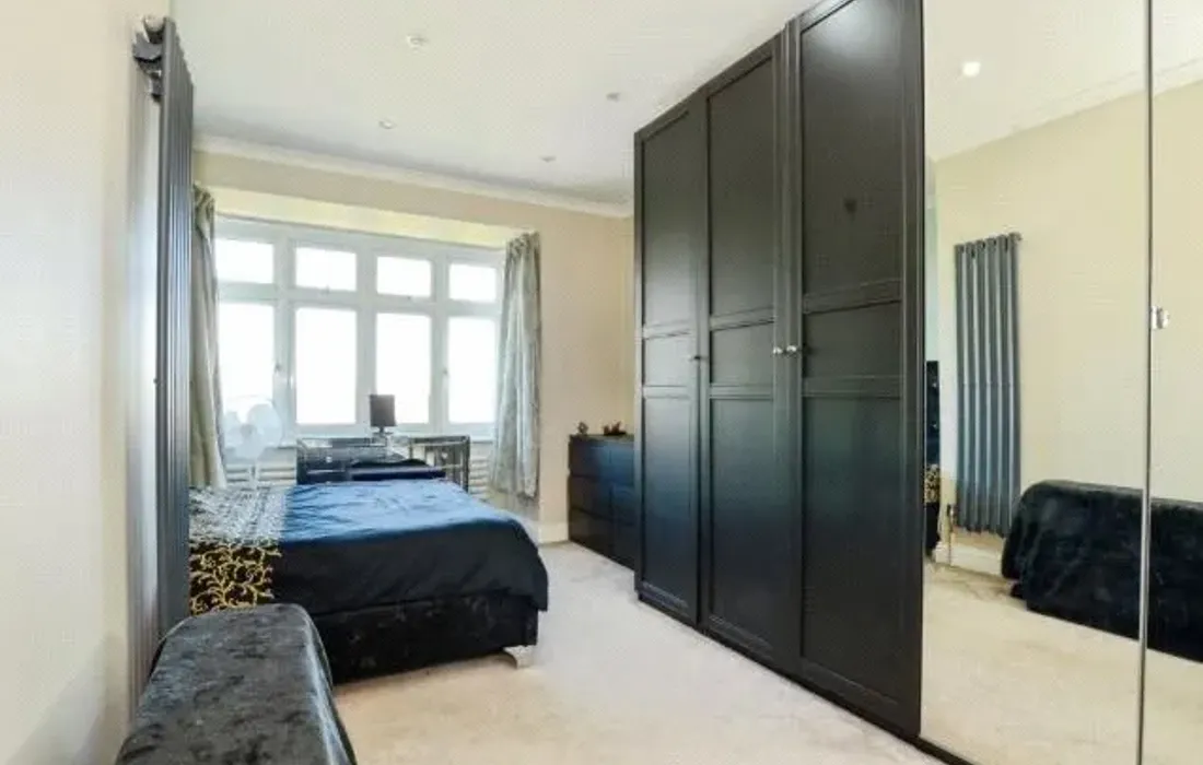 5 bedroom house for sale