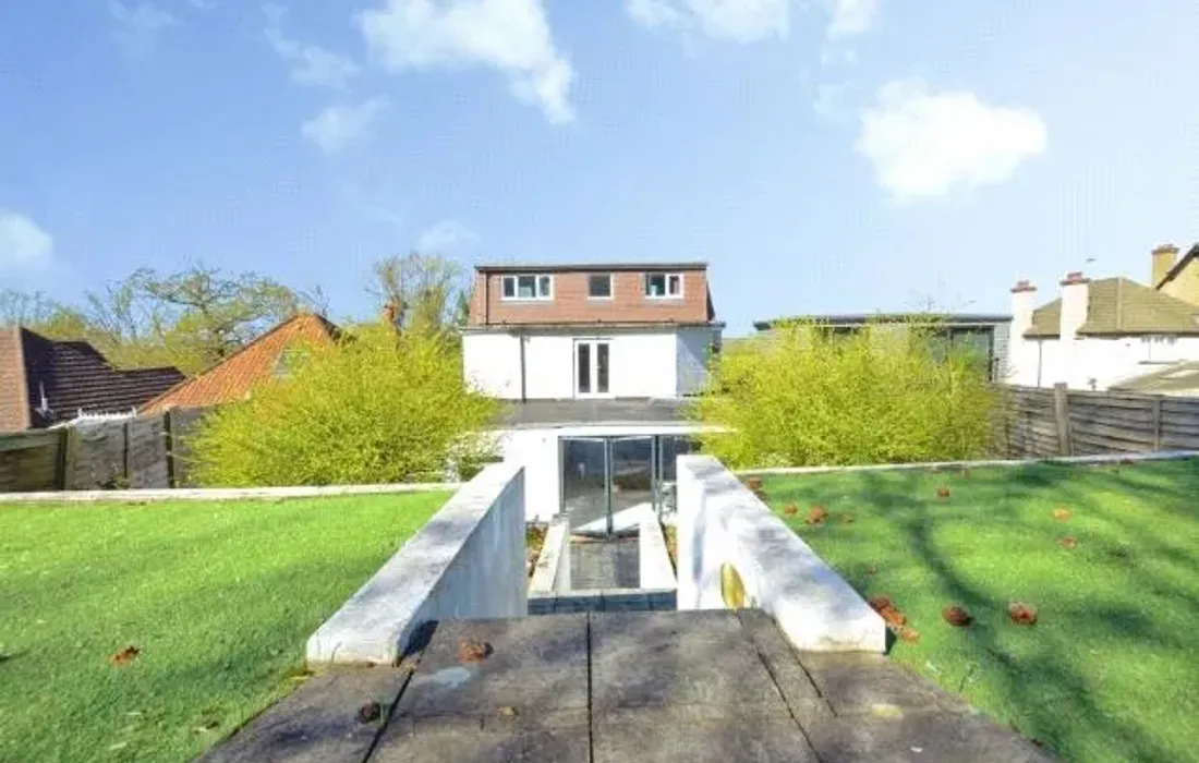 5 bedroom house for sale